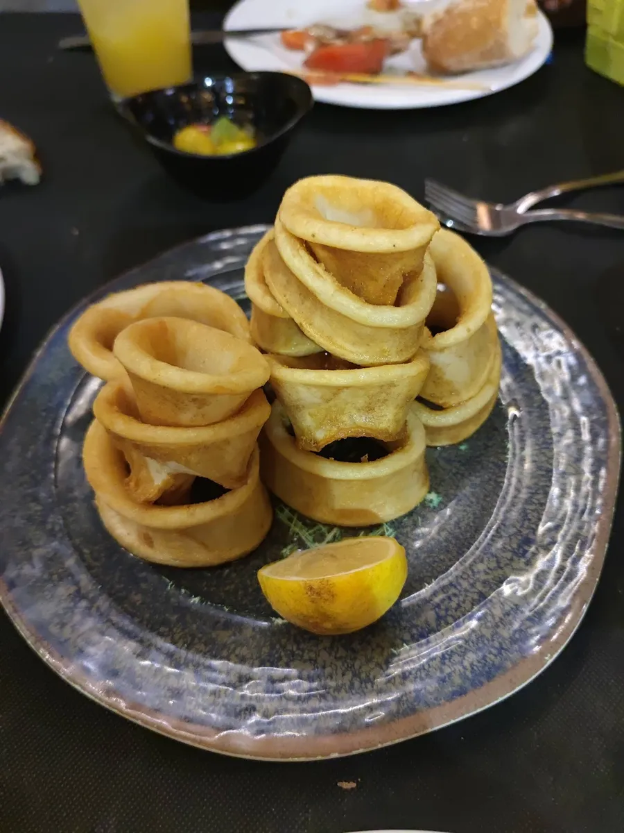 Calamares a la andaluza, de la carta de Mesón Fresor