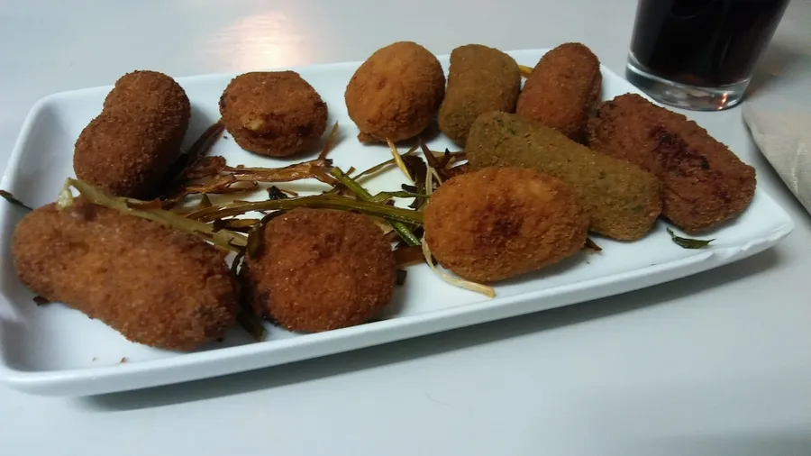Croquetas caseras, de la carta de Mesón Fresor