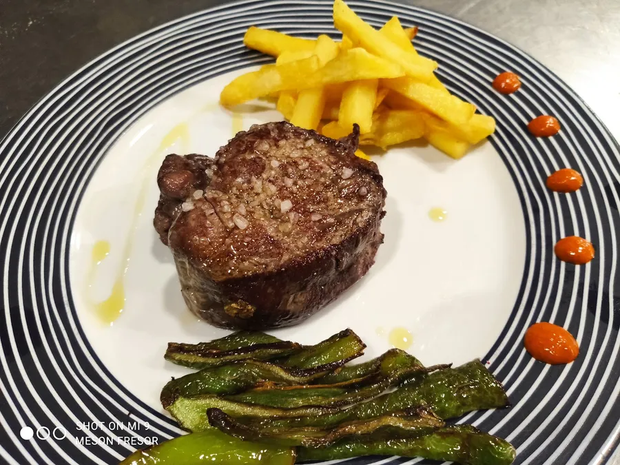 Solomillo de ternera a la brasa, de la carta de Mesón Fresor